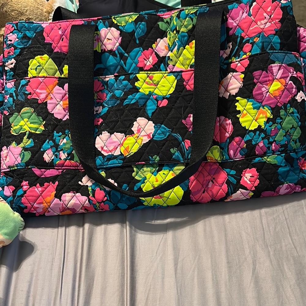 Vera Bradley - Picture 5 of 14